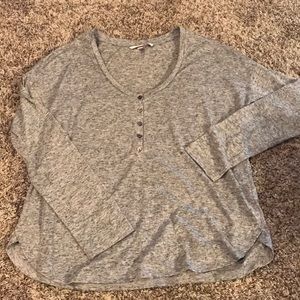 VS | heather gray long sleeve